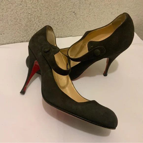 Christian Louboutin Suede Pumps Women's Size: 7.5 | IT 37.5 - Picture 4 of 9